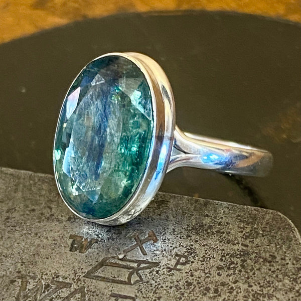 Kyanite and sterling silver ring