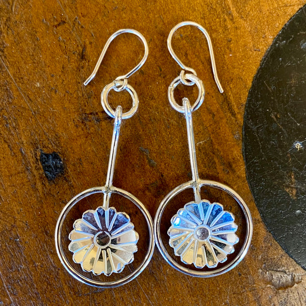 Fine and sterling silver daisy earrings