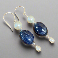 Vintage pearl and lapis lazuli earrings