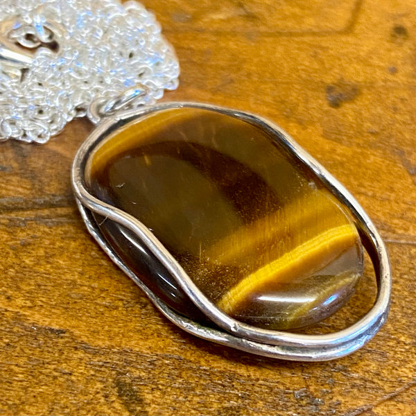 Tigers eye pendant