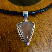 Vintage rose quartz pendant necklace