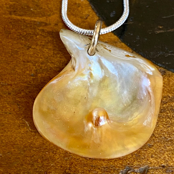 Vintage Pearl Pendant