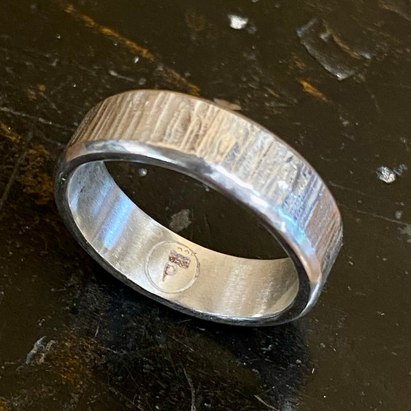 Sterling silver ring (large)