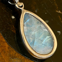 Vintage collection labradorite pendant necklace
